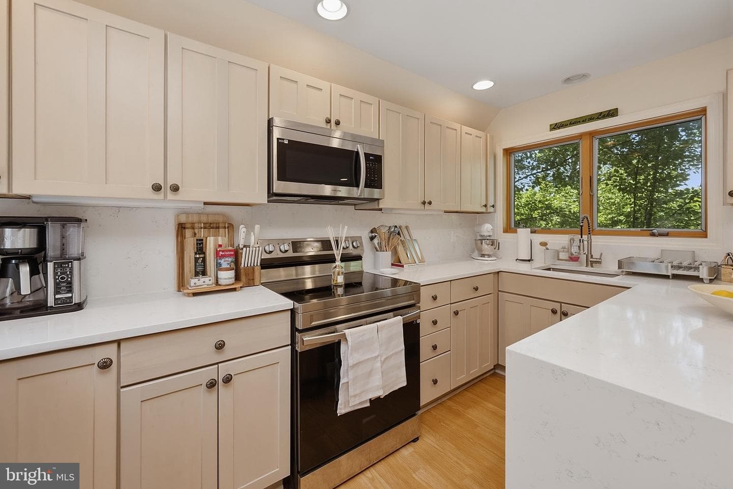 256 Jeffrey Lane #28 photo 15