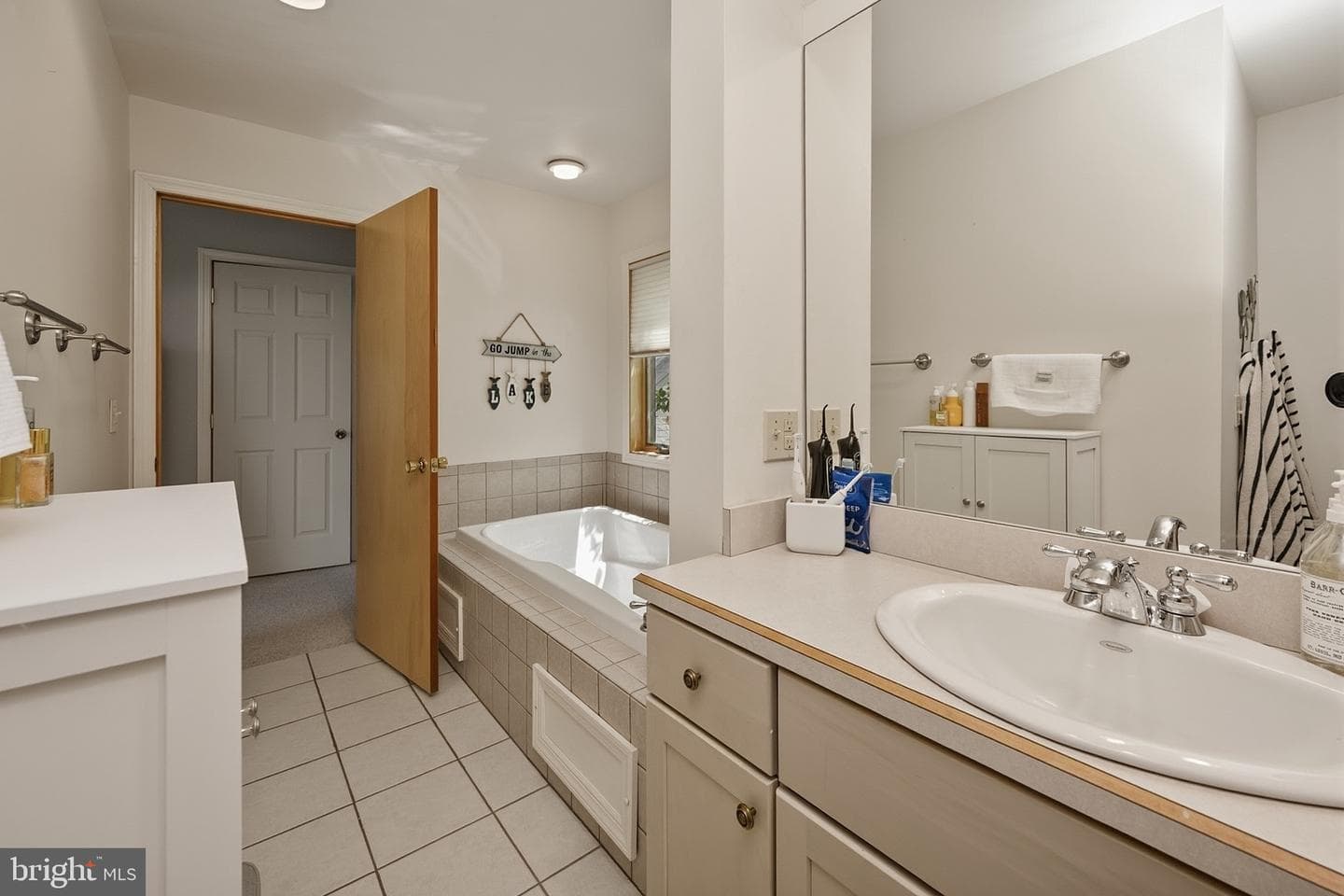 256 Jeffrey Lane #28 photo 37