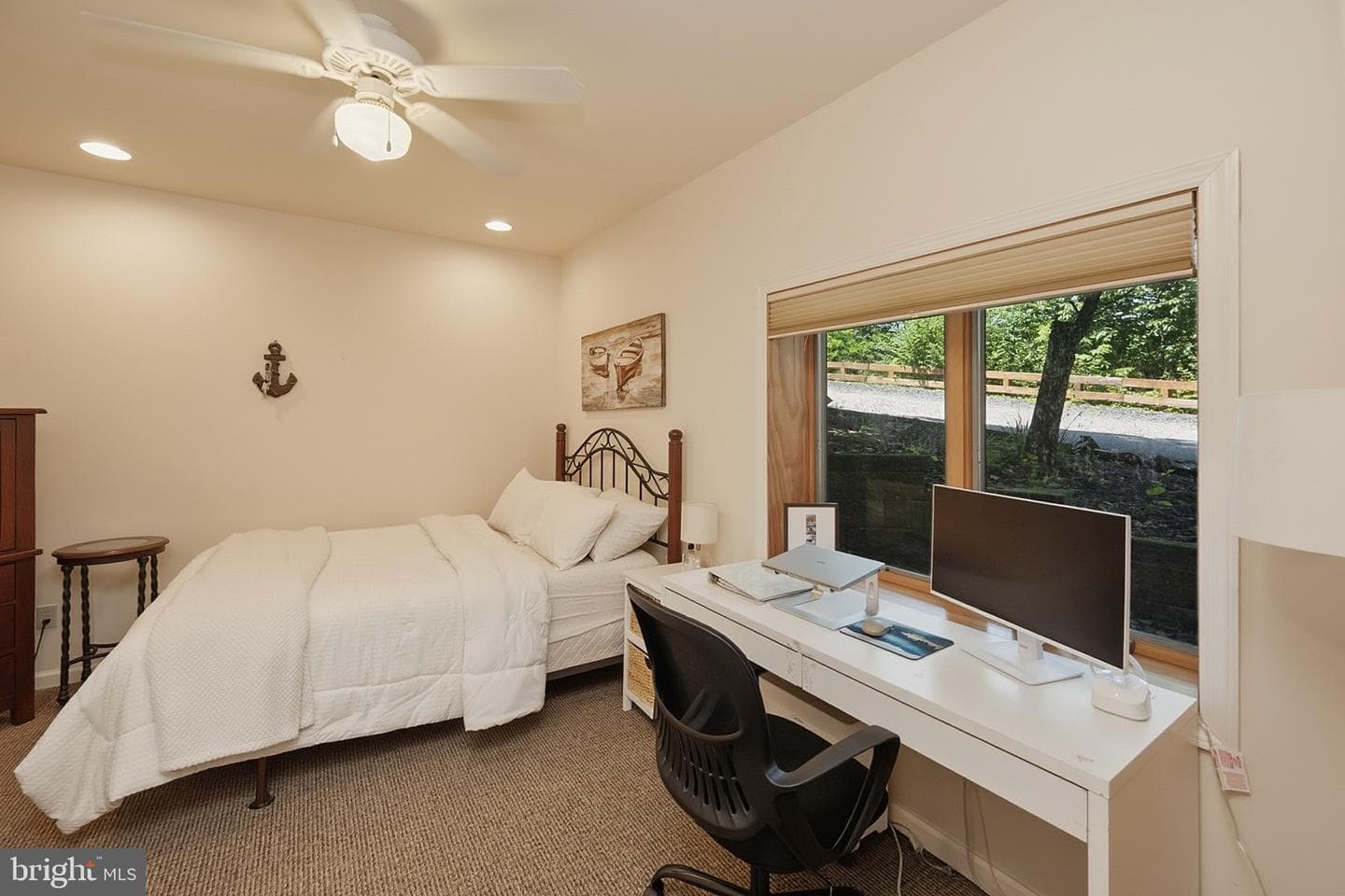 256 Jeffrey Lane #28 photo 54