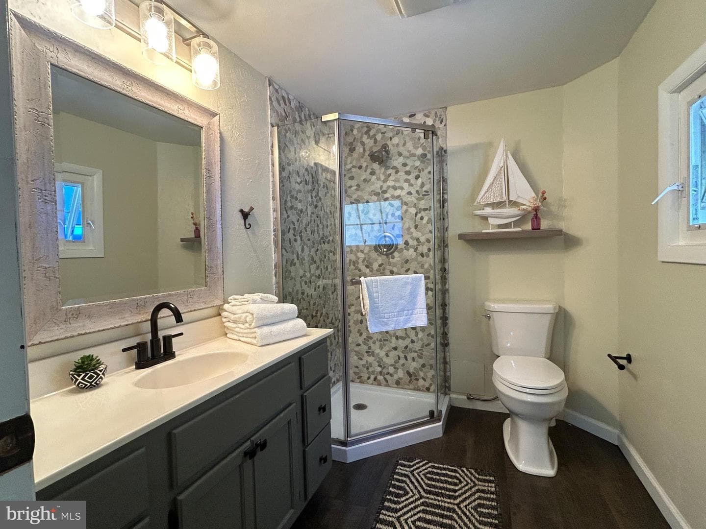 16 Jrs Drive photo 32