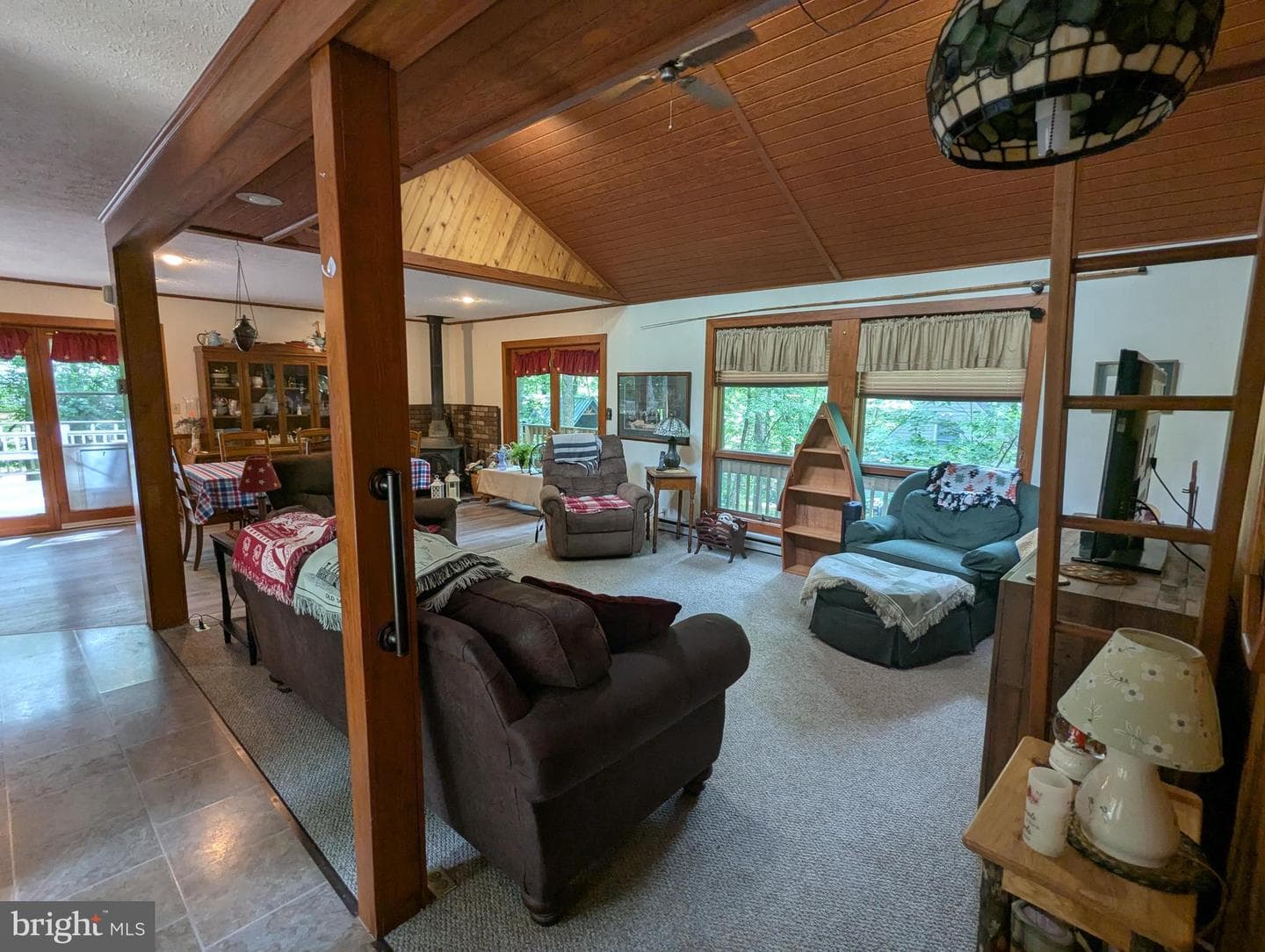 203 Woodland Way photo 16