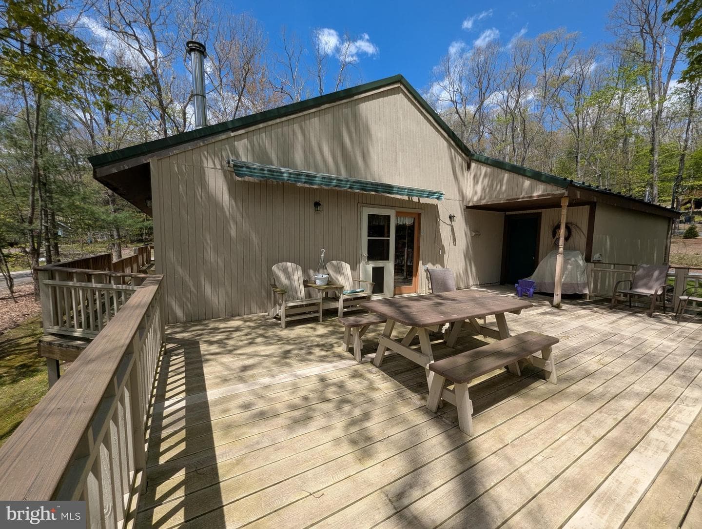 203 Woodland Way photo 9
