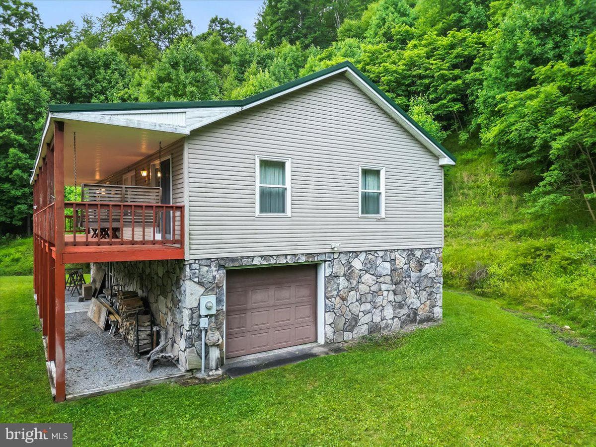 611 Timber Trail photo 8