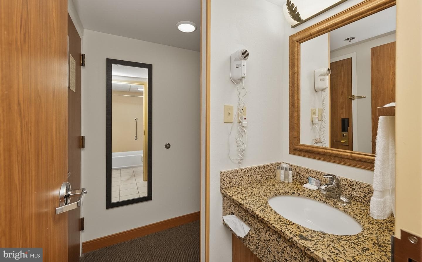 290 Marsh Hill Road #706 photo 11