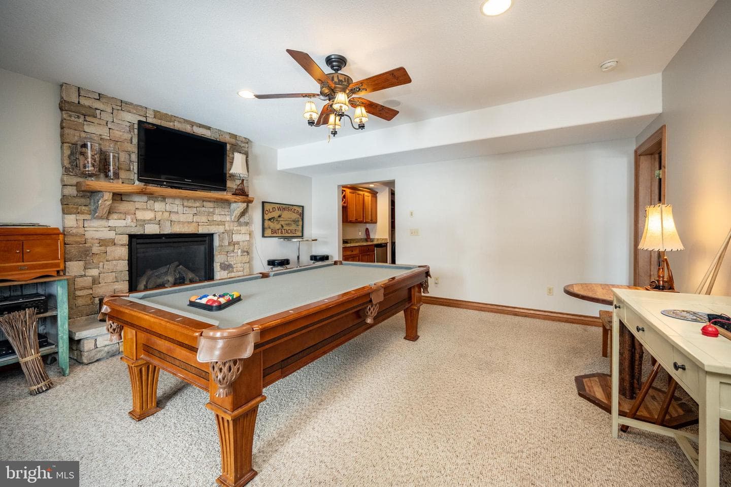 6 Walton Way photo 38