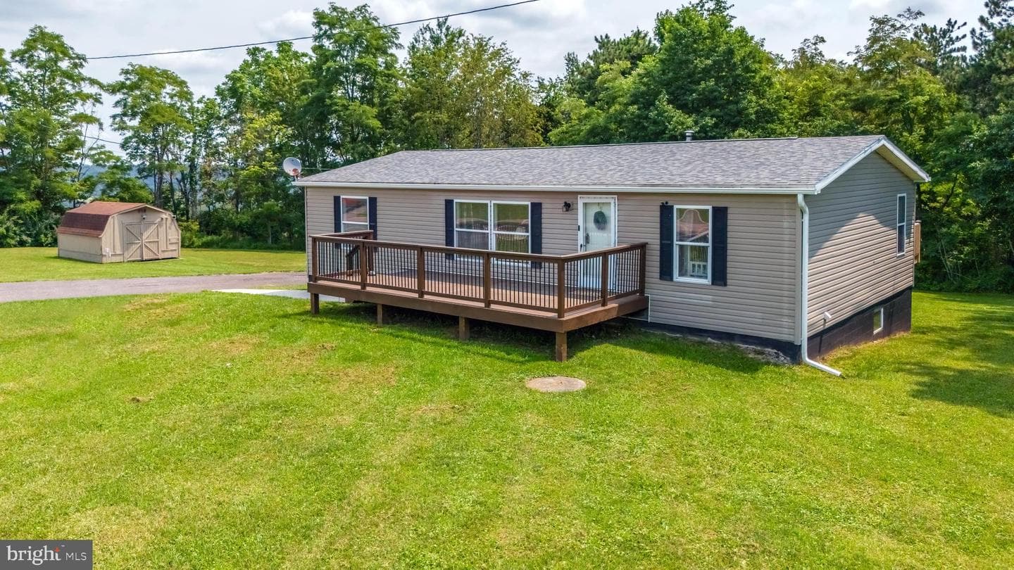11470 Friendsville Road, Friendsville
