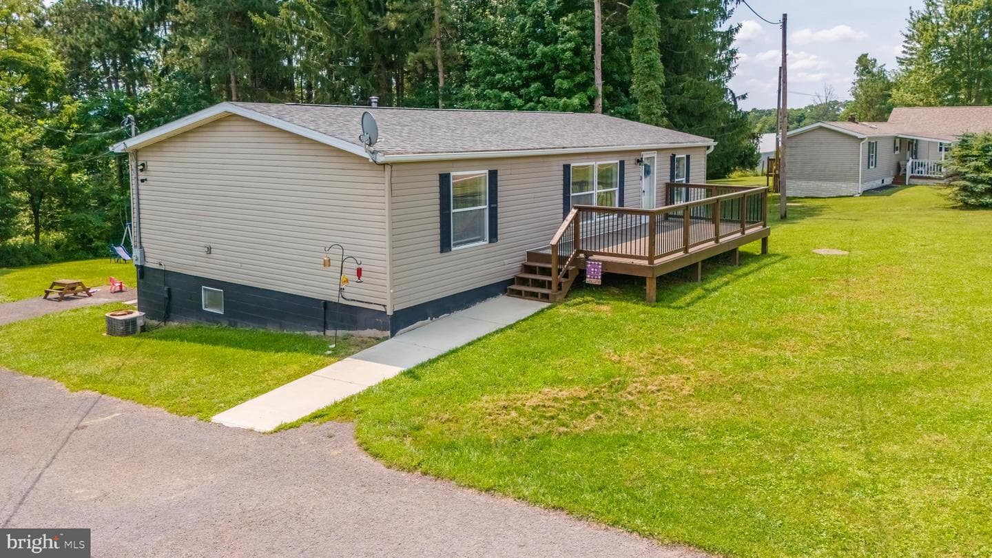 11470 Friendsville Road photo 41