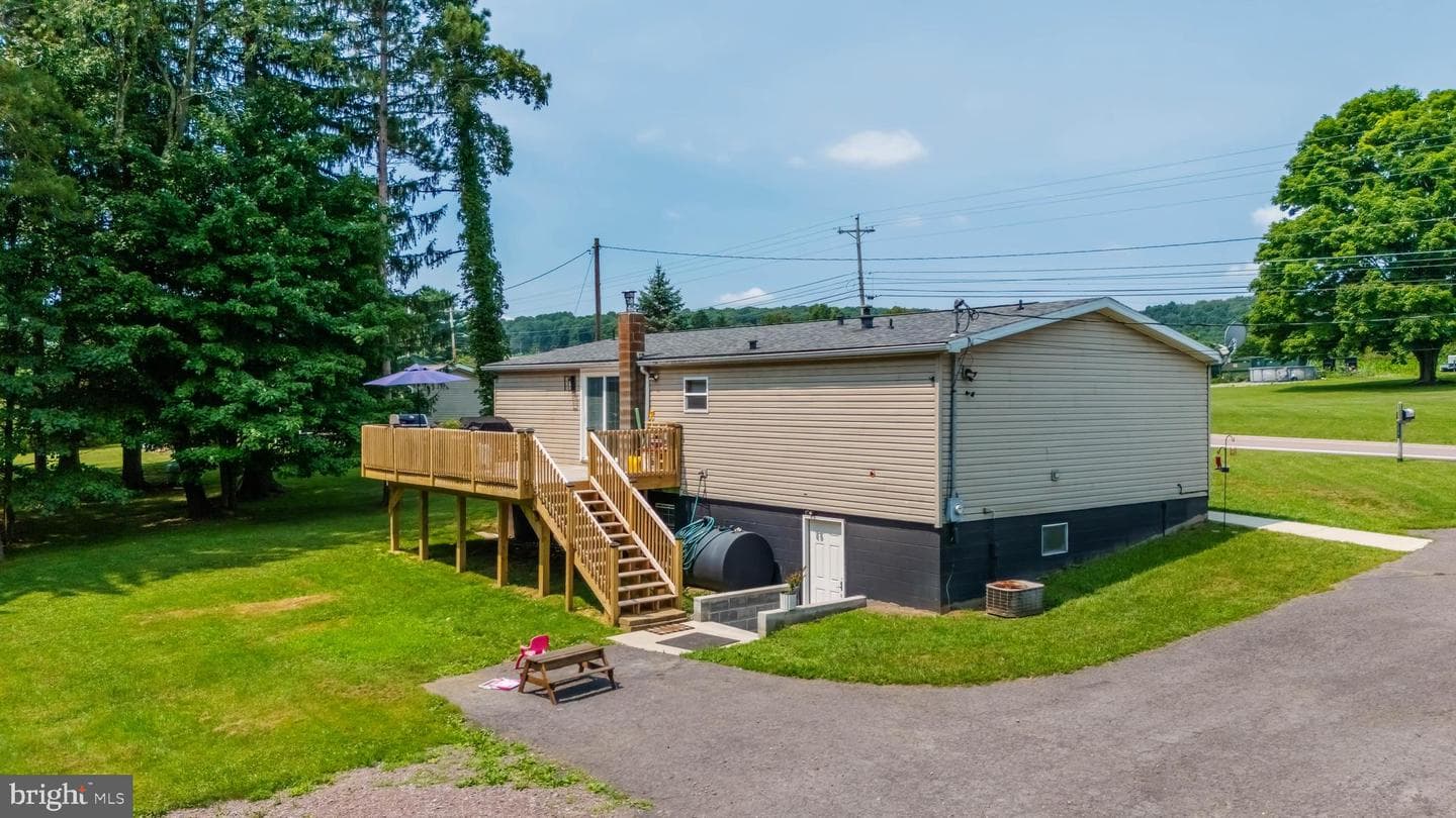 11470 Friendsville Road photo 42