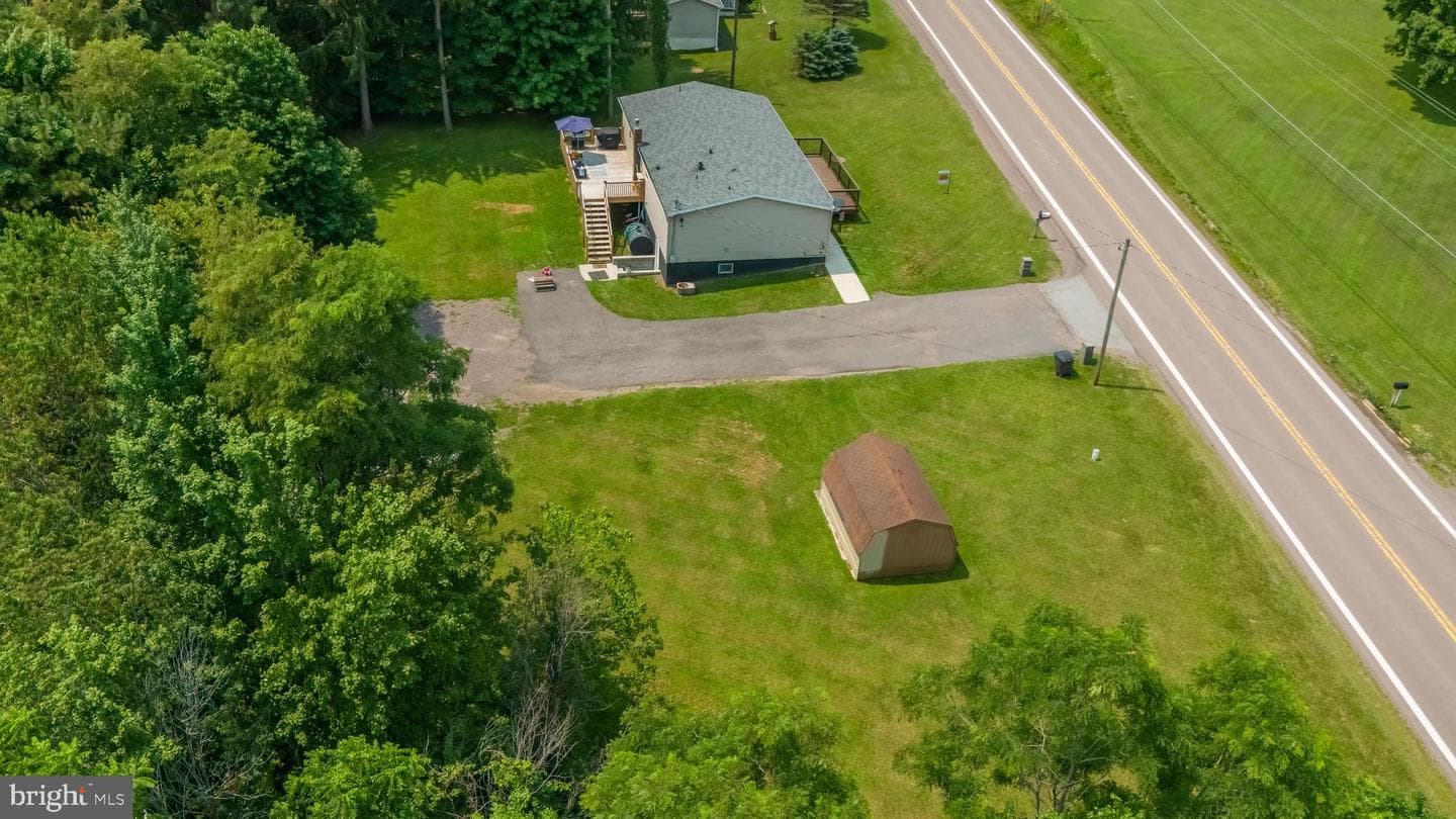 11470 Friendsville Road photo 43