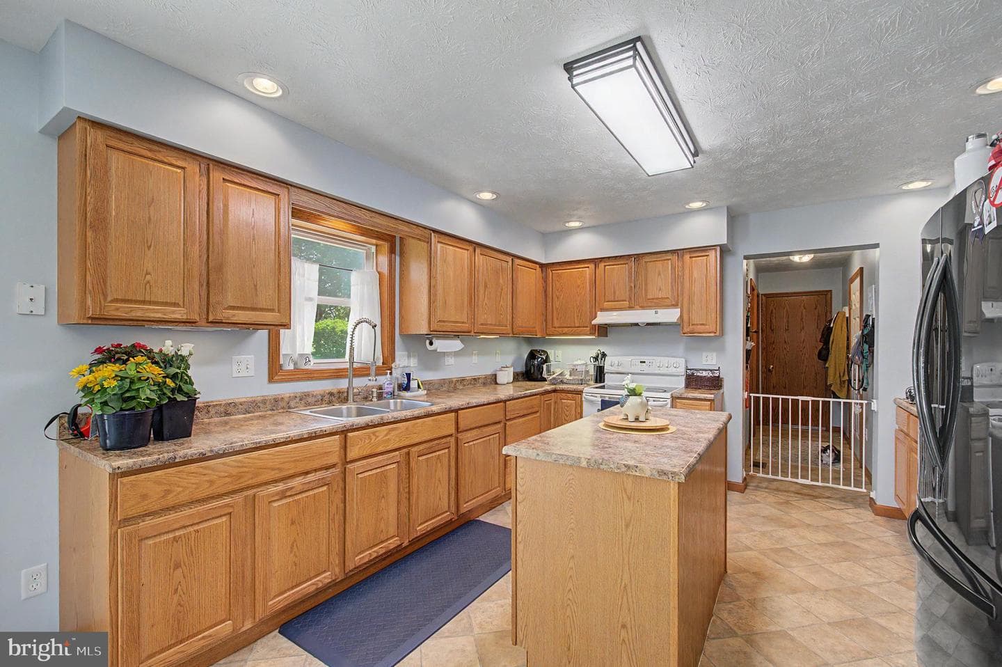 610 Harvey Winters Drive photo 11