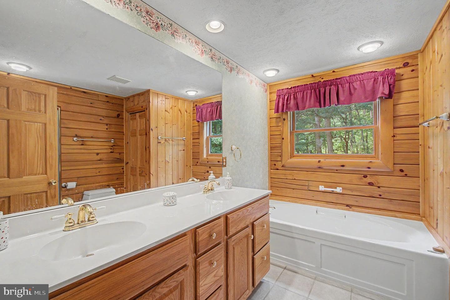 325 Markwood Drive photo 36