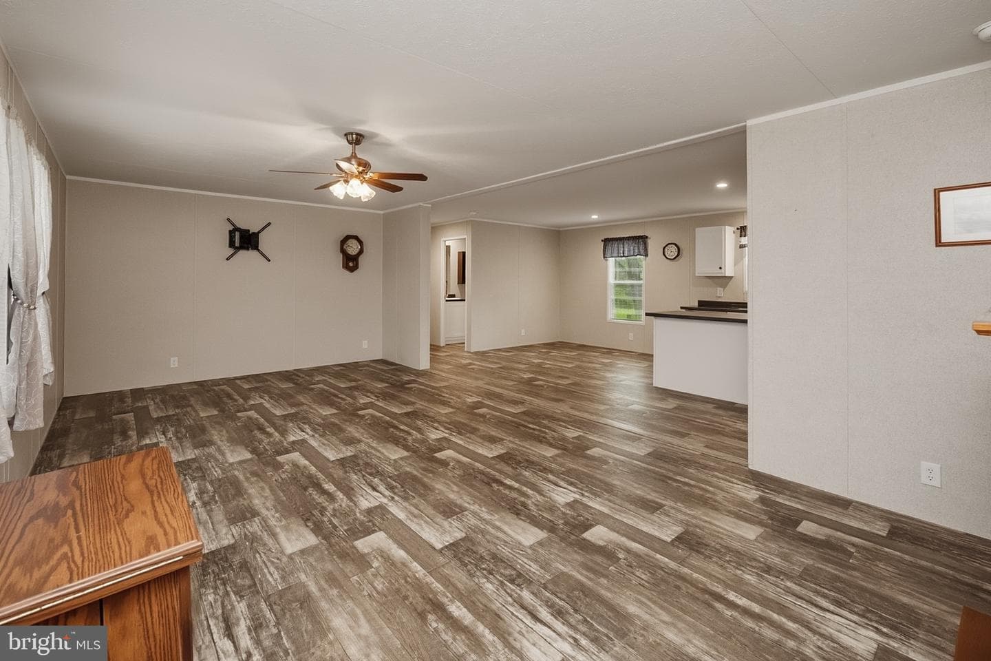 635 Dennett Road photo 17