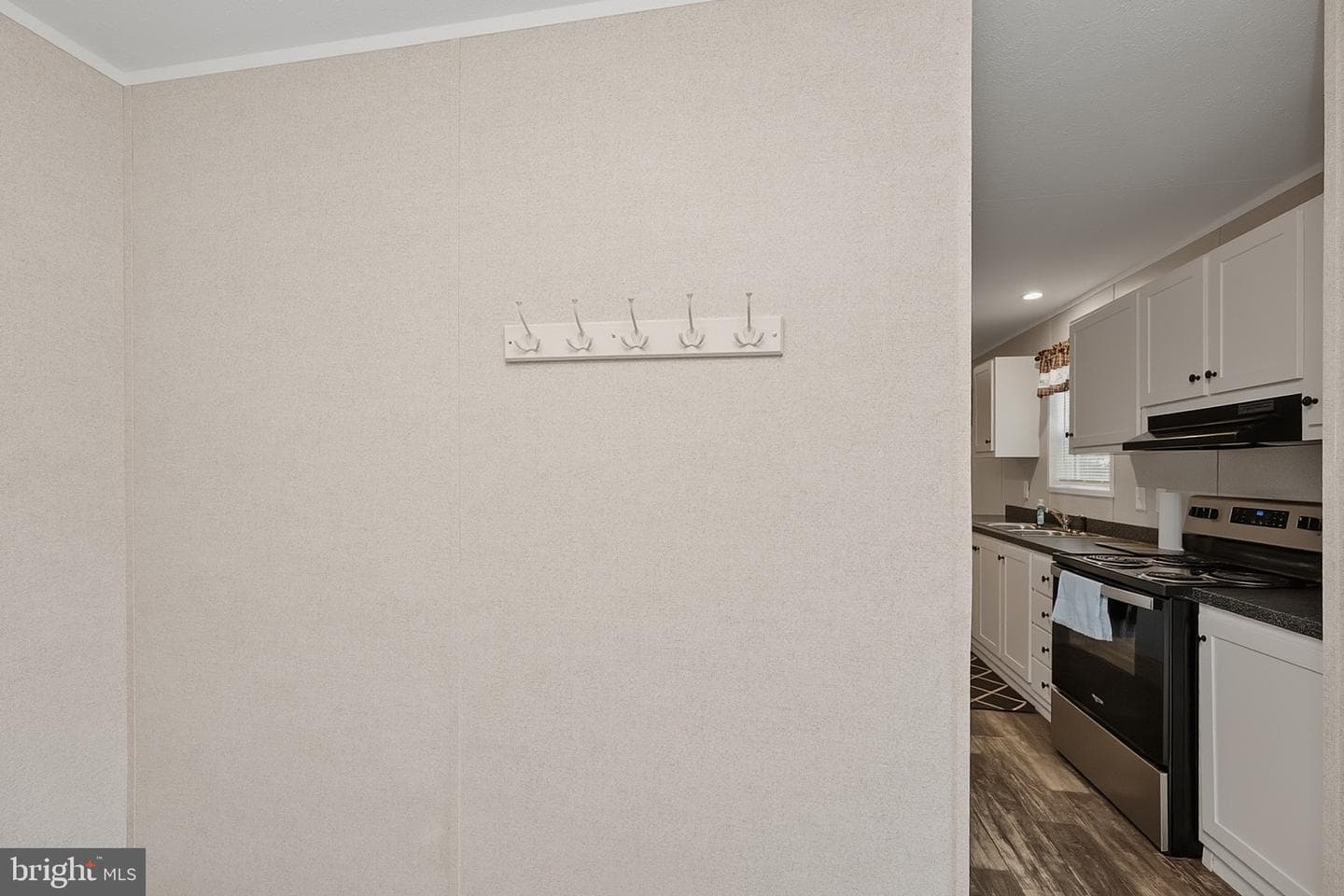 635 Dennett Road photo 22