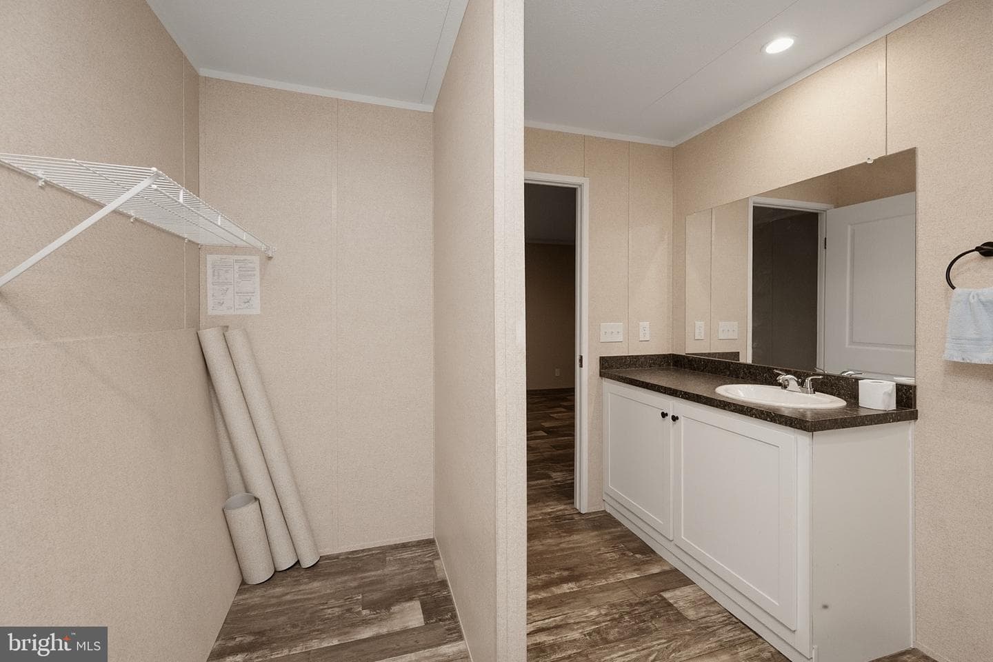 635 Dennett Road photo 30