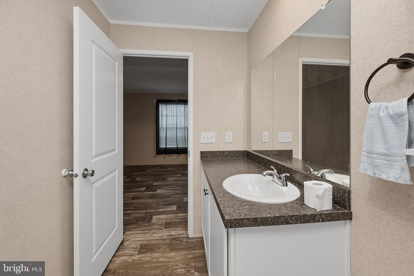635 Dennett Road photo 31