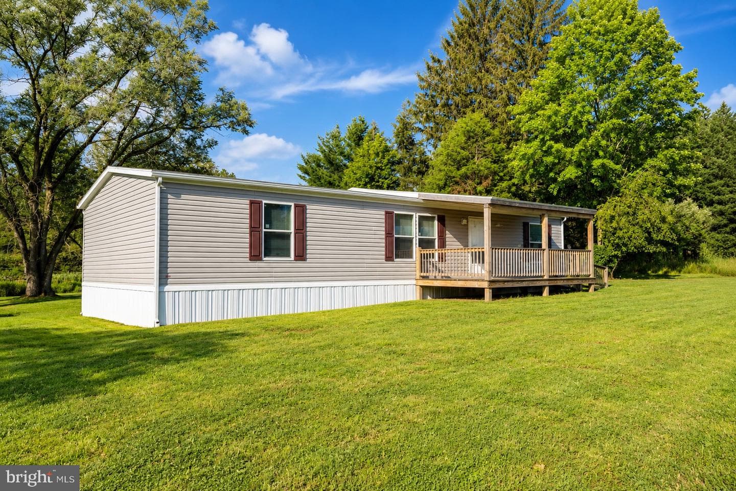 635 Dennett Road photo 46
