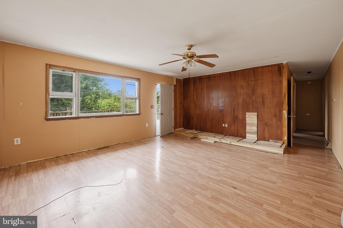 828 Lee Road photo 11