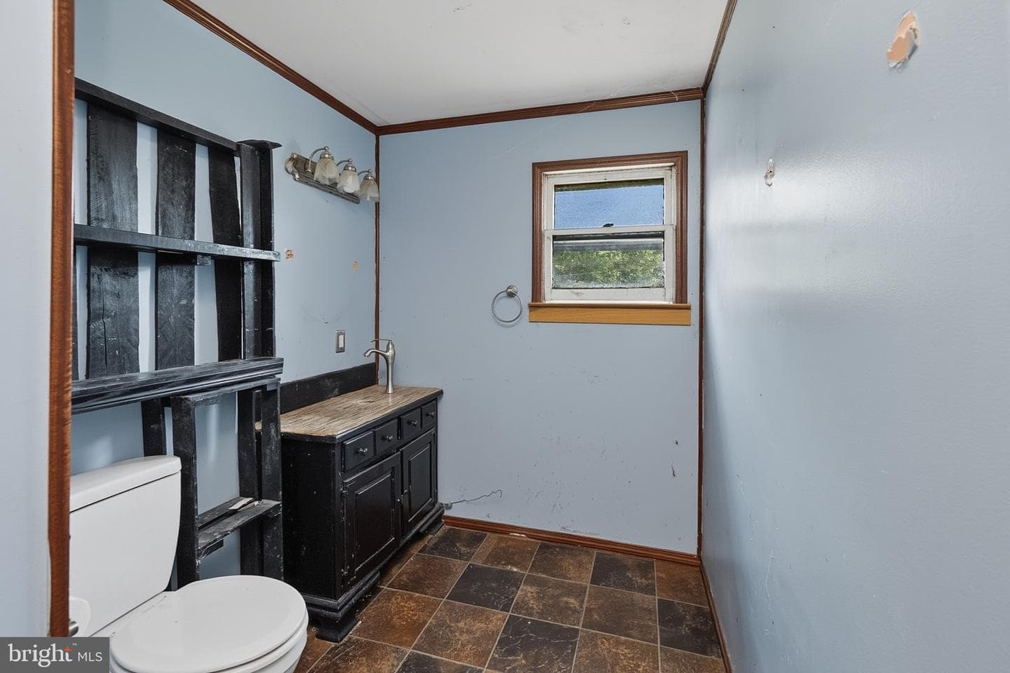 828 Lee Road photo 17