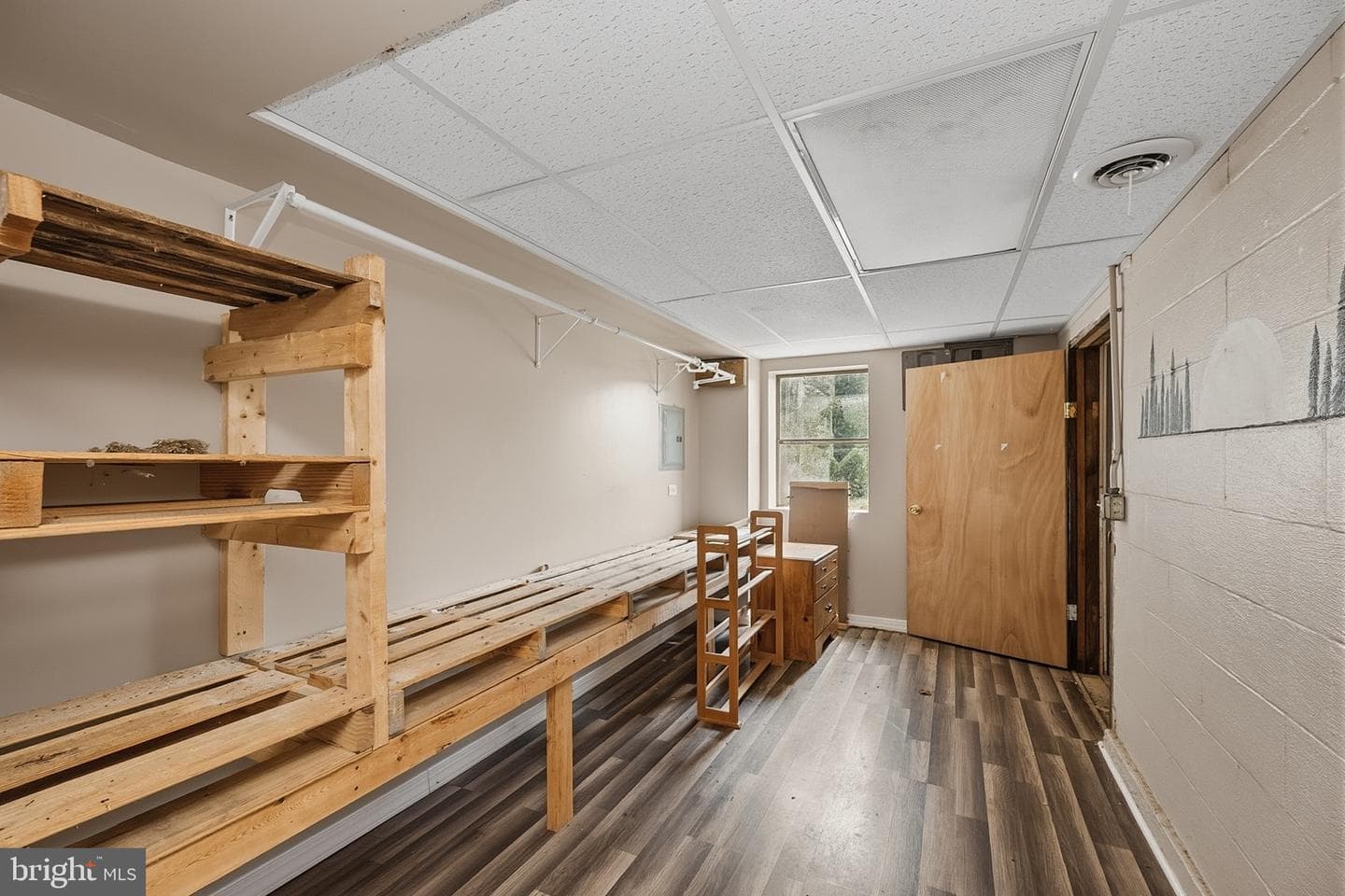 828 Lee Road photo 27