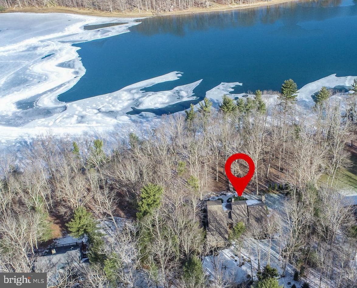 255 Thornberry Road photo 19