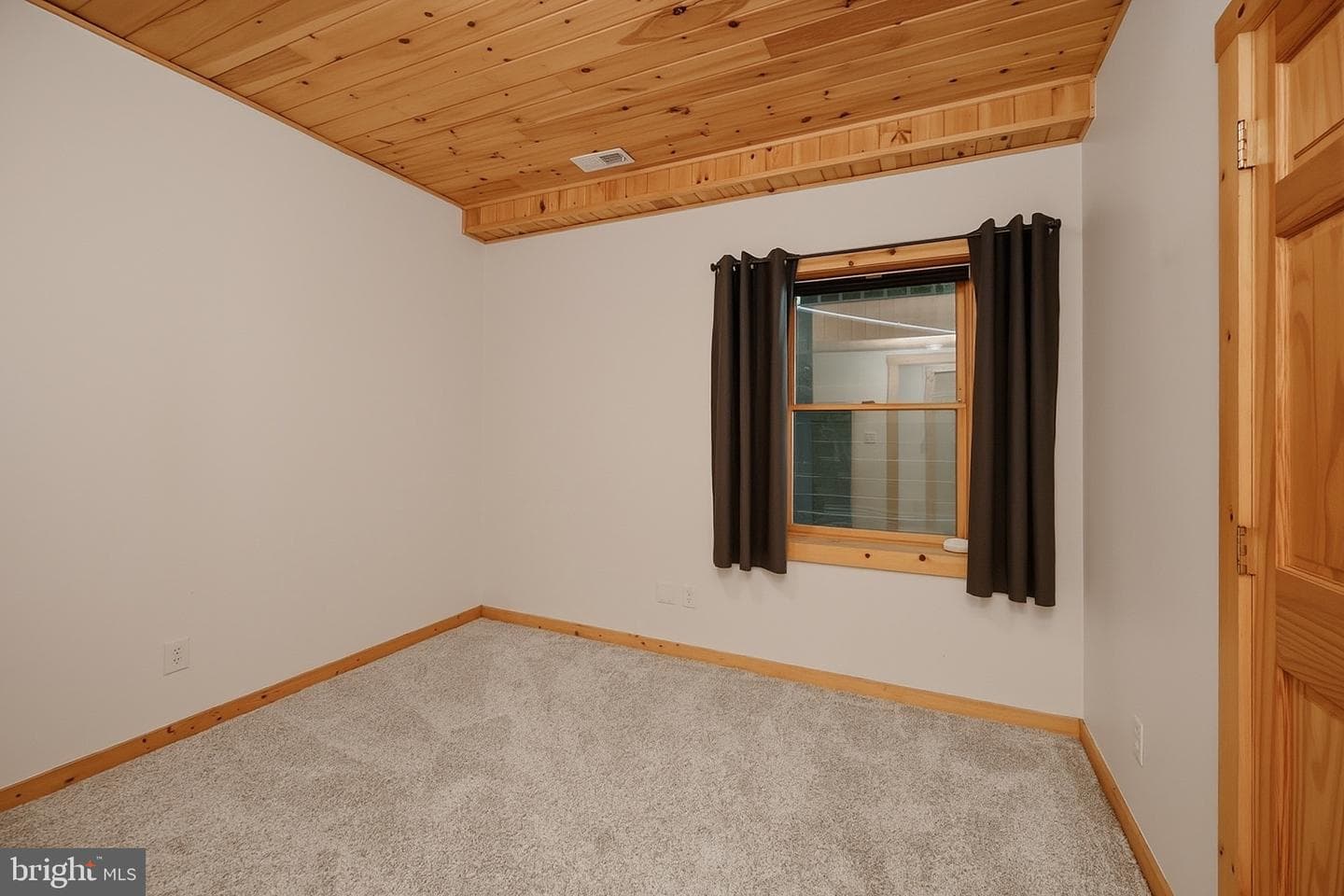 273 Daylily Lane photo 55