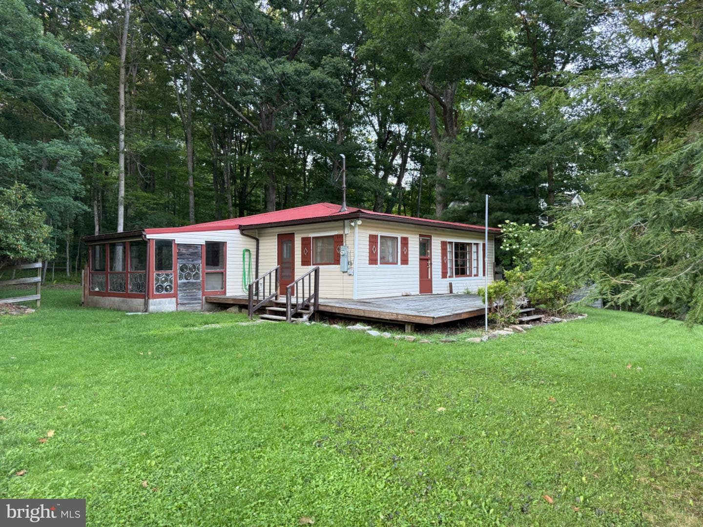337 Brant Road photo 1