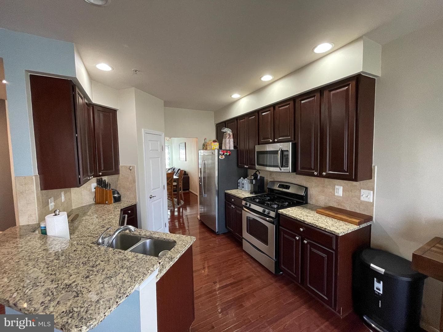 2927 Lomond Place #108 photo 10