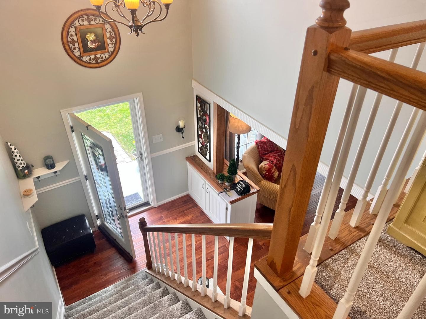 606 Portsmouth Court photo 15