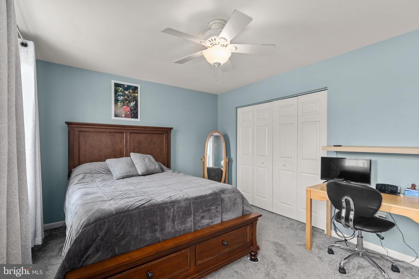 606 Portsmouth Court photo 22