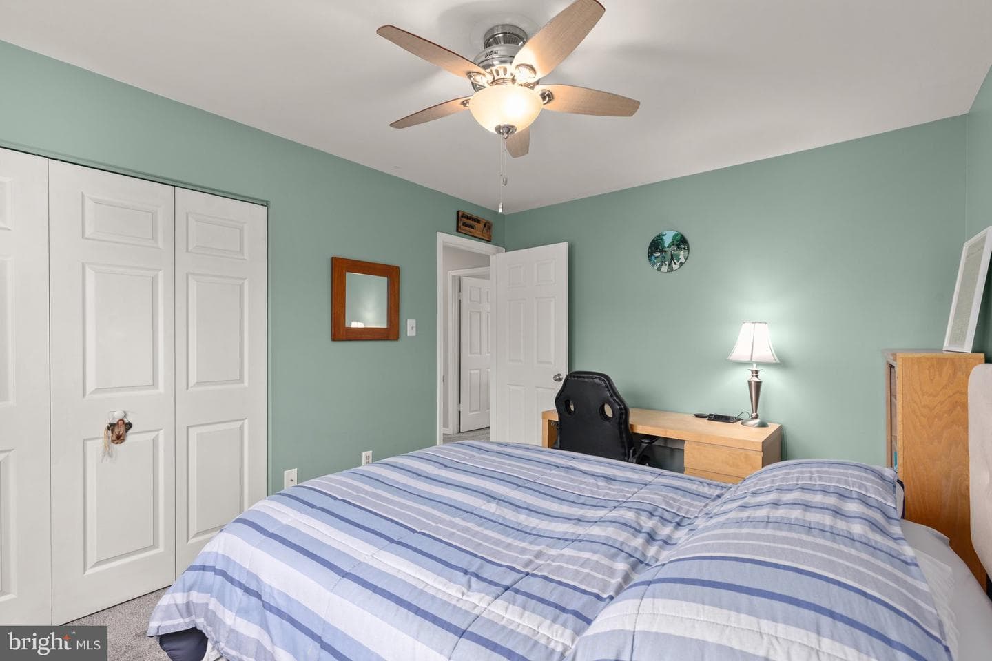 606 Portsmouth Court photo 25