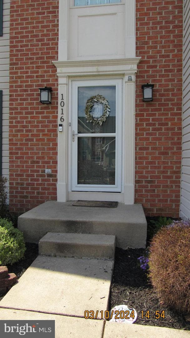 1016 Irwins Choice photo 5