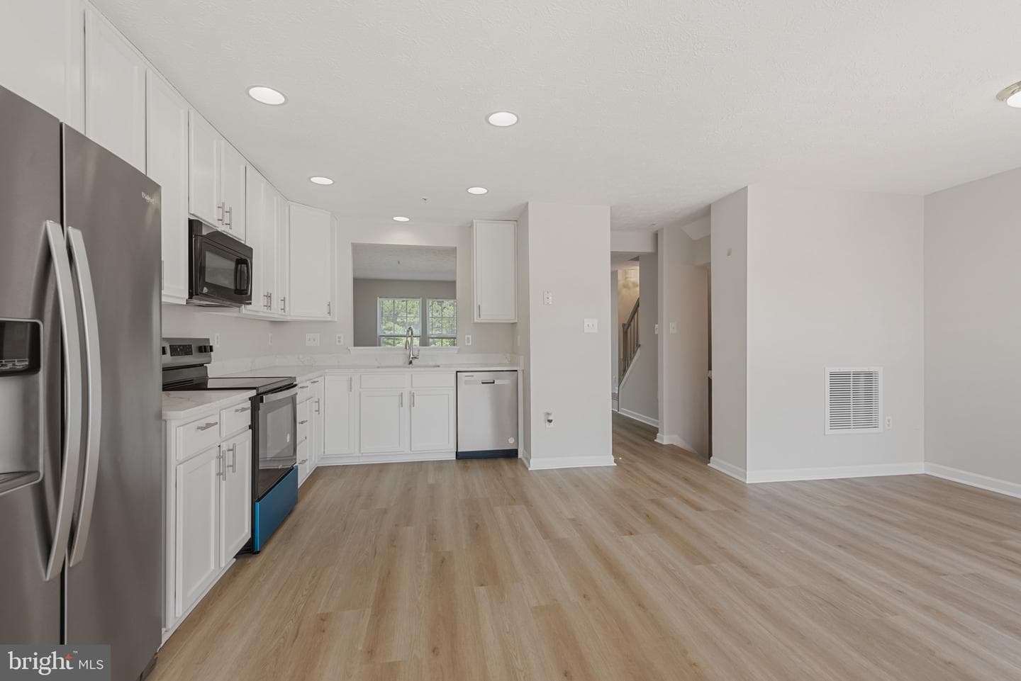 4667 Harrier Way photo 5