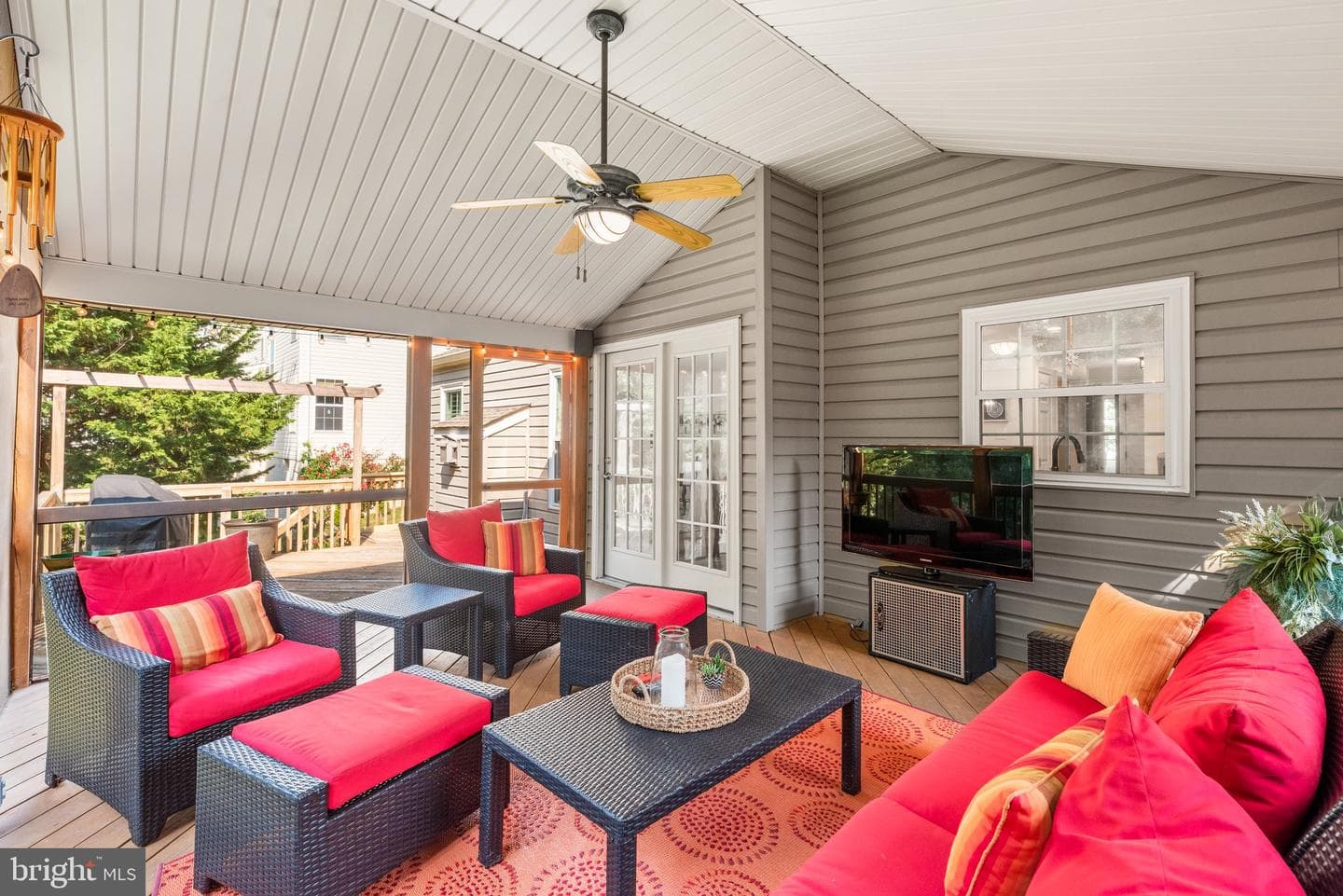 519 Inglewood Road photo 41
