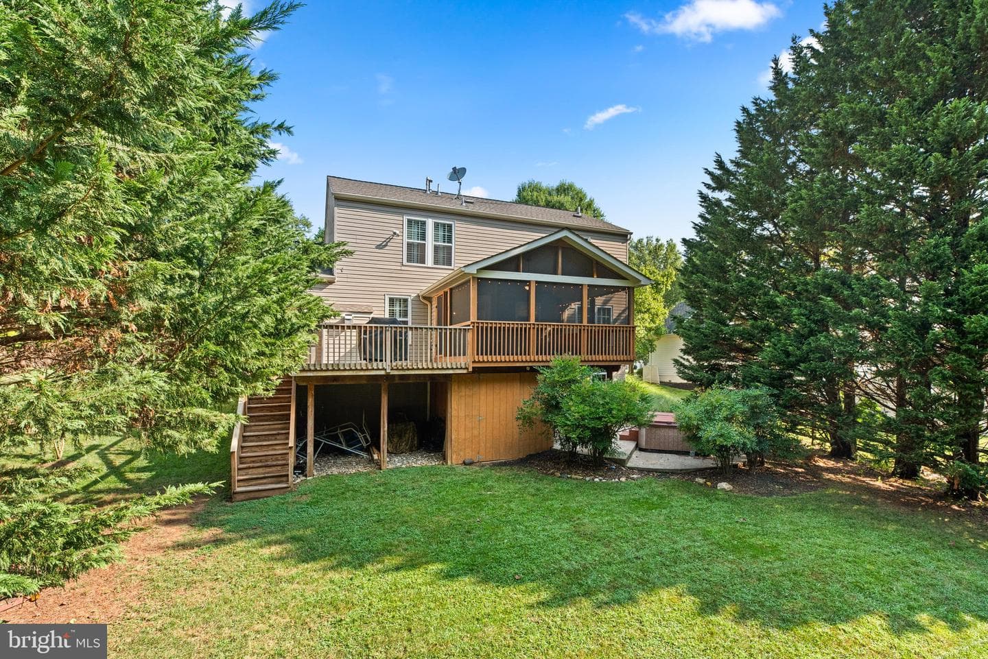 519 Inglewood Road photo 46