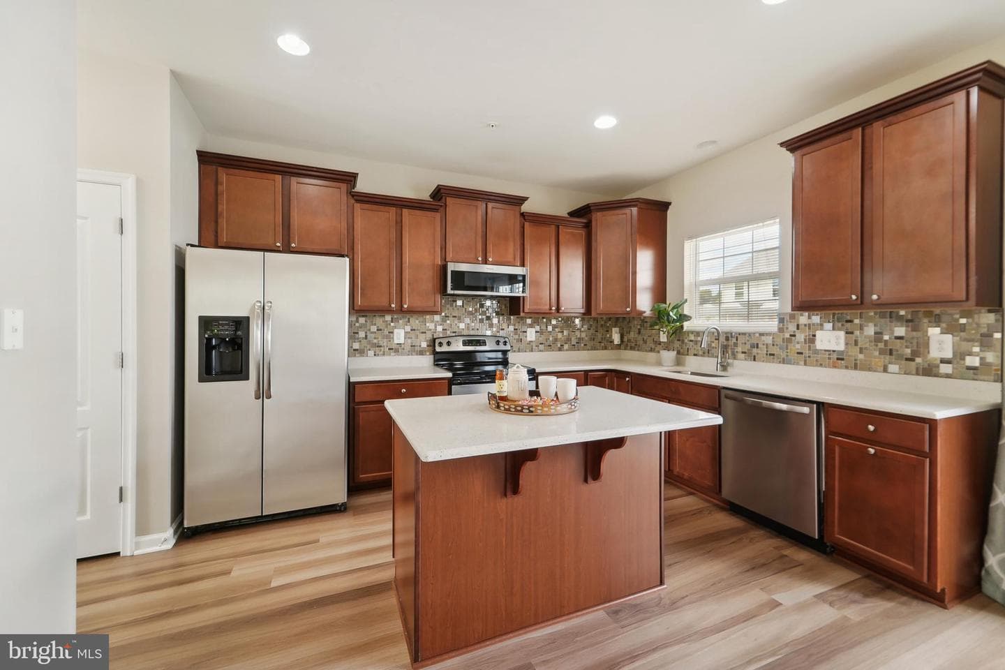 803 Wingsail Court photo 7