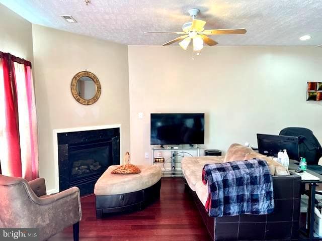 208 Merlin Drive photo 12