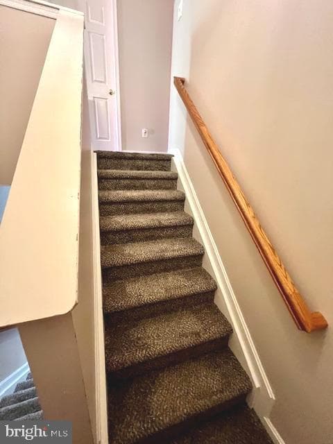 208 Merlin Drive photo 17
