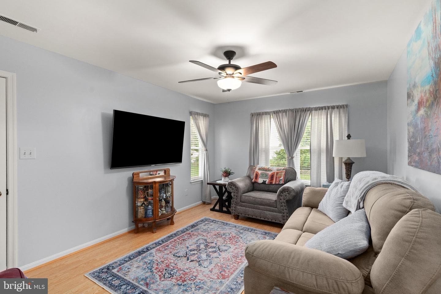 410 Denton Way photo 3