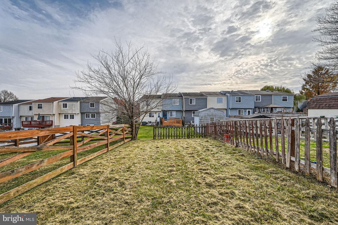 127 Laurel Valley Court photo 26