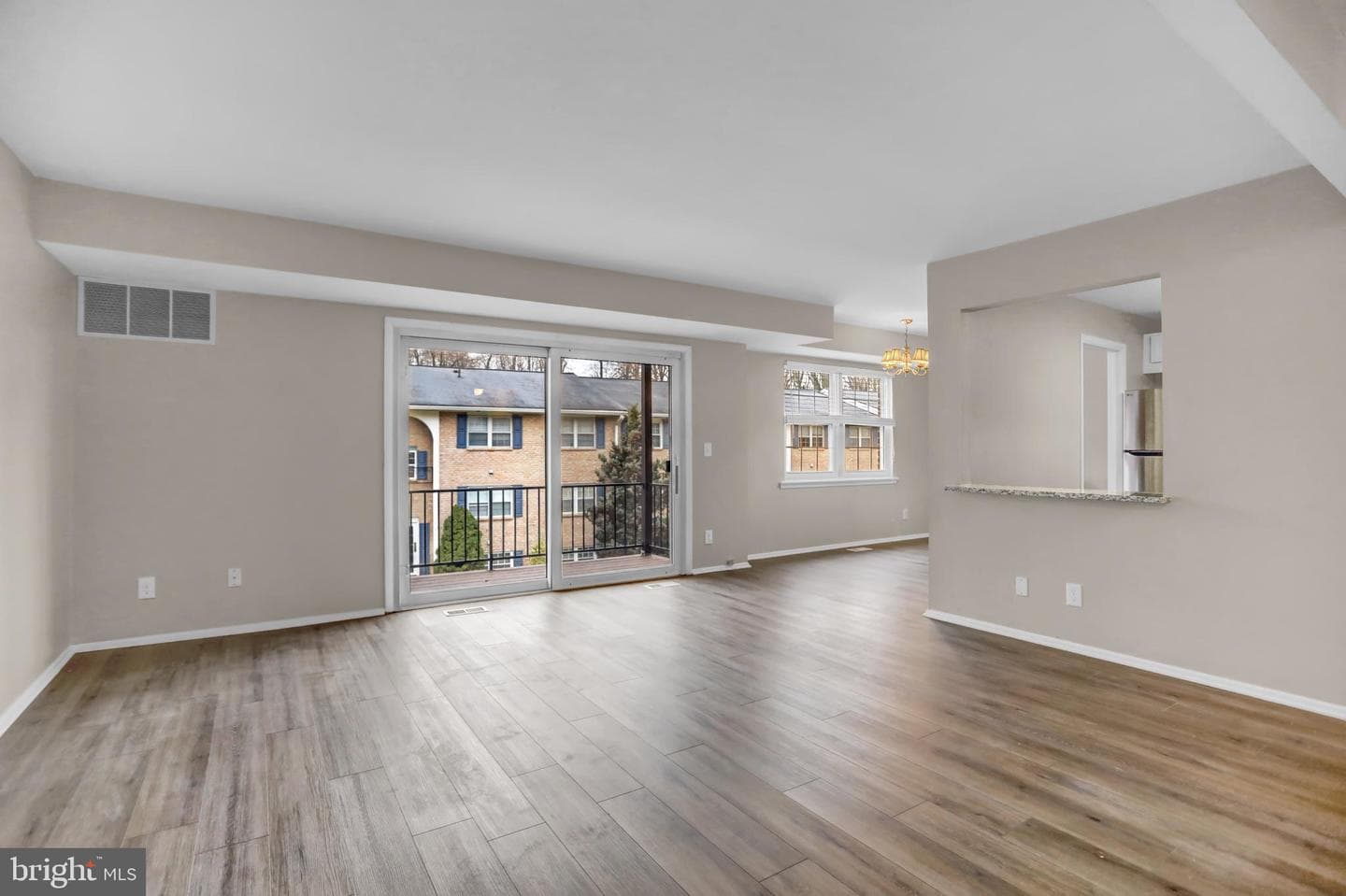208 Crocker Drive #208-D photo 5
