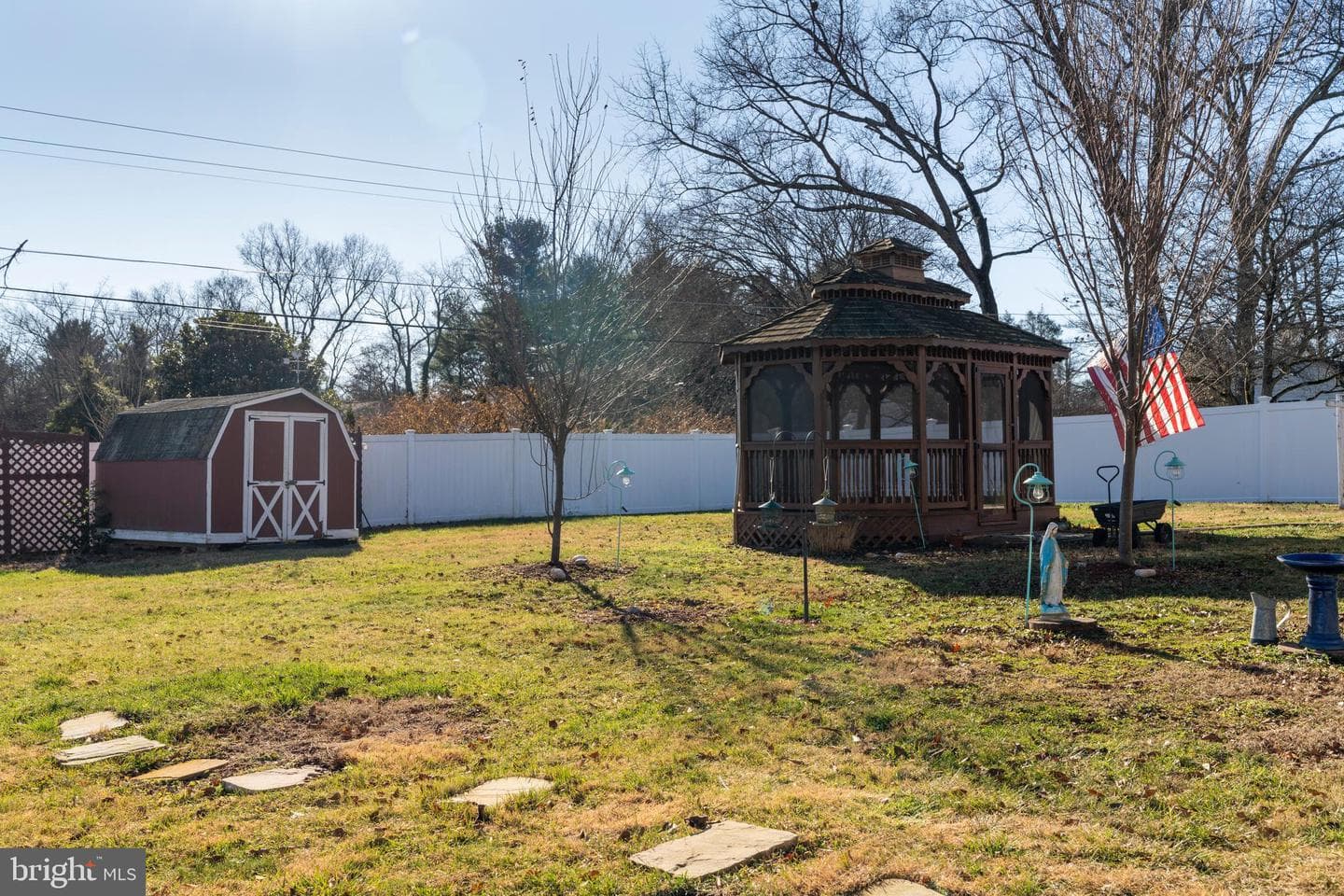 128 N Lynbrook Road photo 38