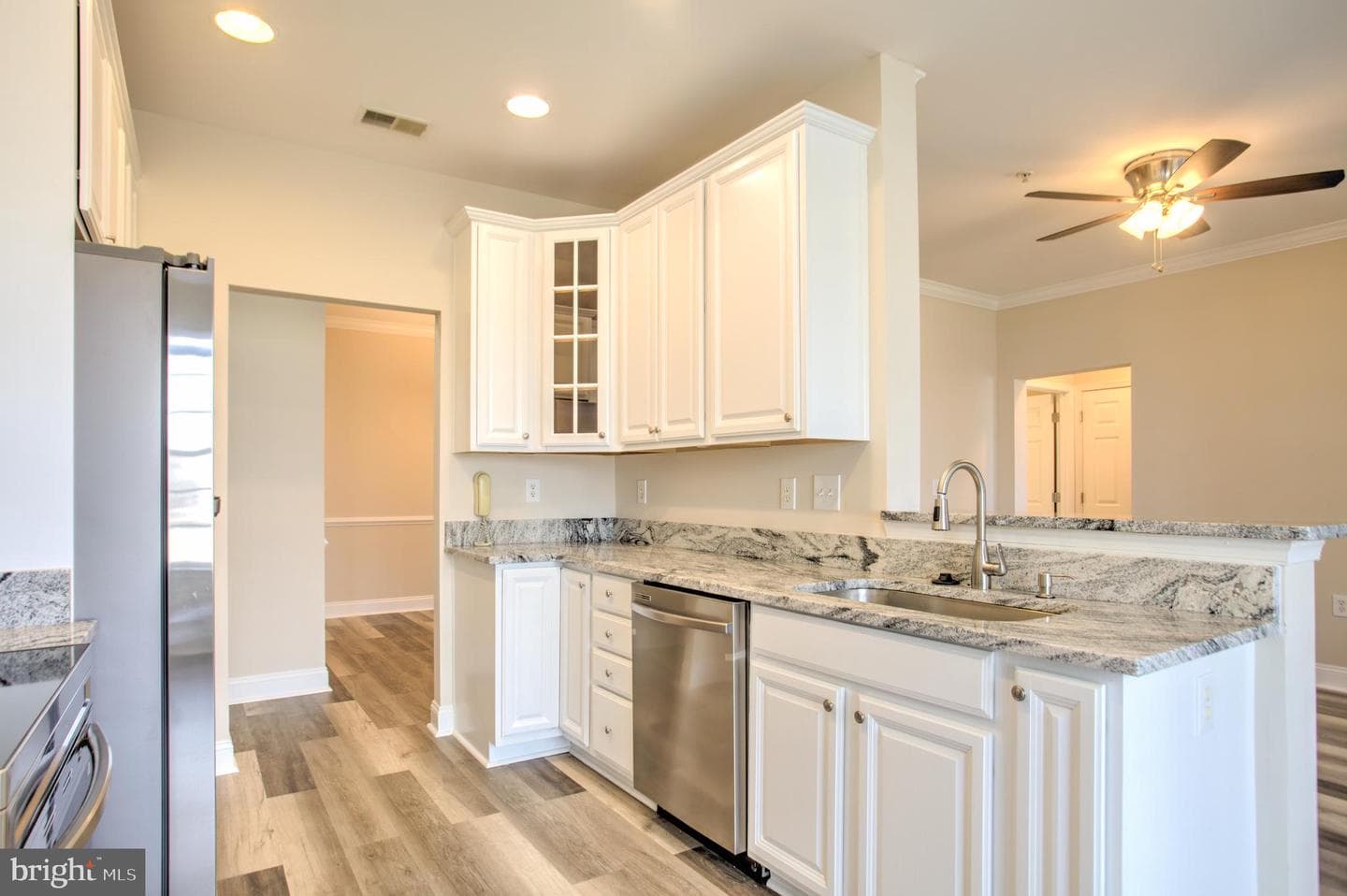 1818 Selvin Drive #101 photo 13