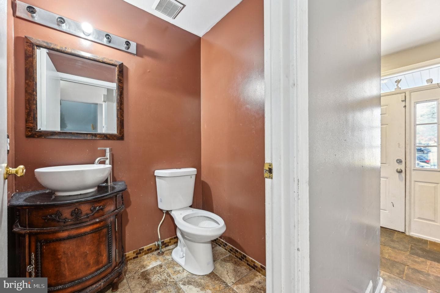 3627 Longridge Court photo 6
