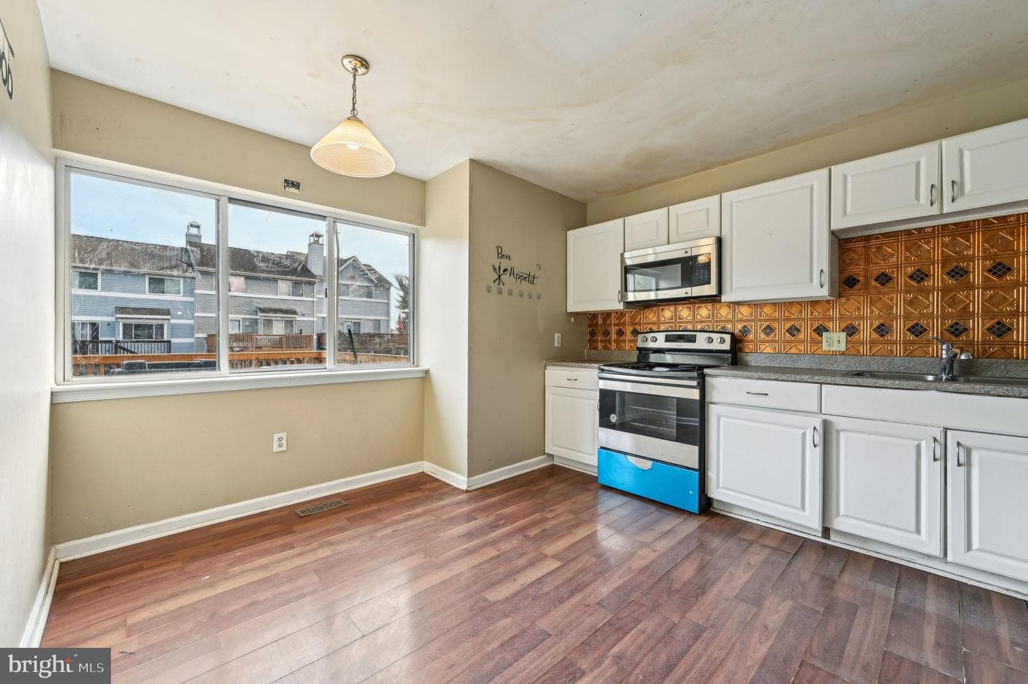 3627 Longridge Court photo 8