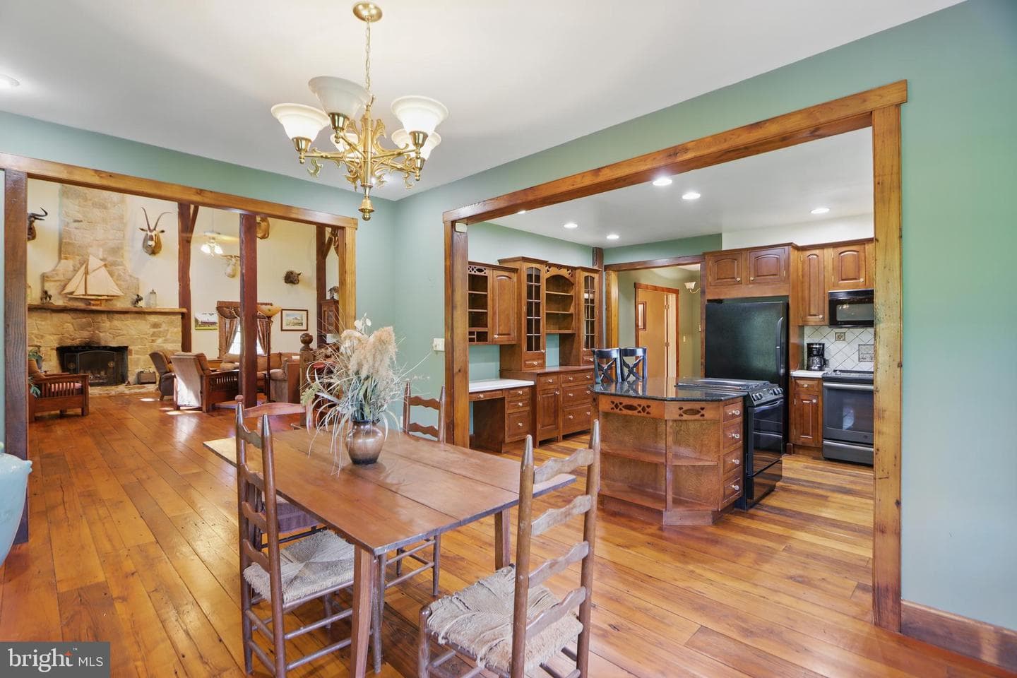 1599 Nobles Mill Court photo 11