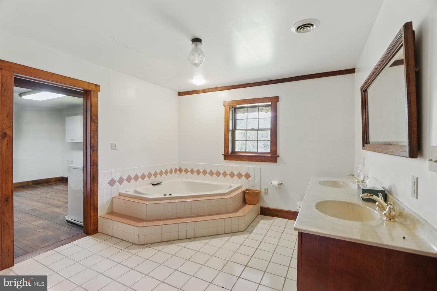 1599 Nobles Mill Court photo 26