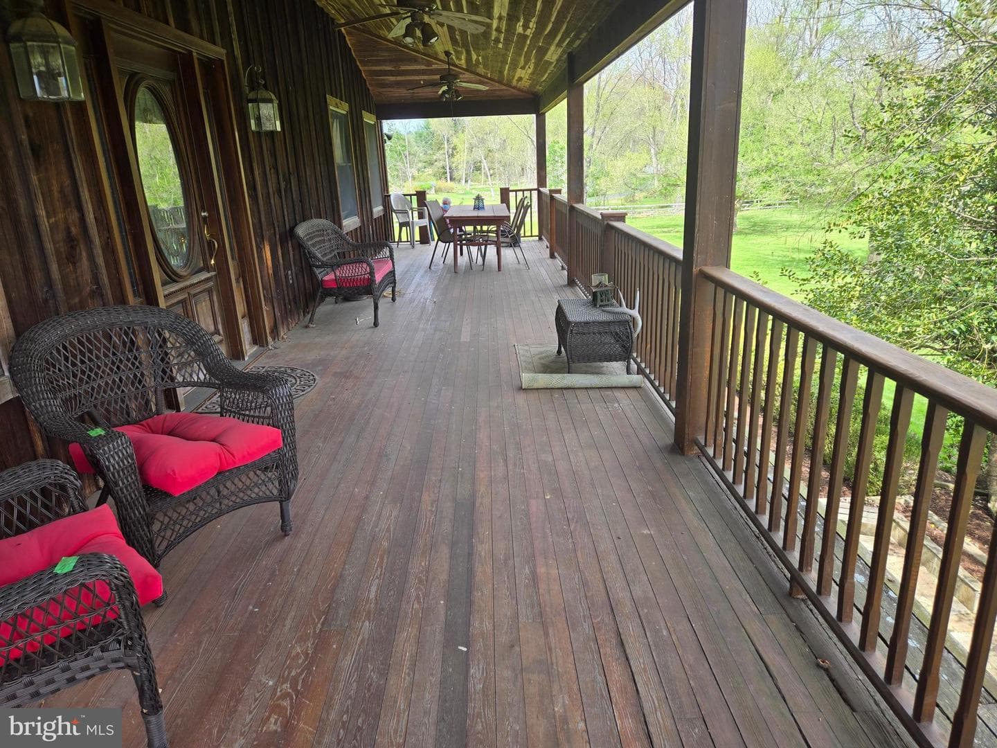 1599 Nobles Mill Court photo 4