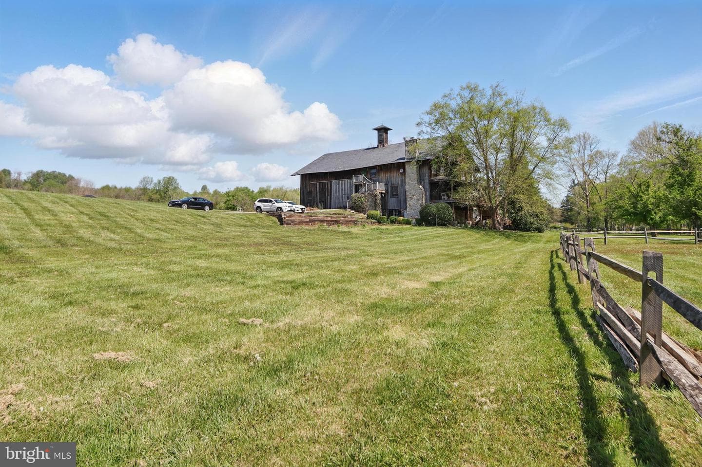 1599 Nobles Mill Court photo 46