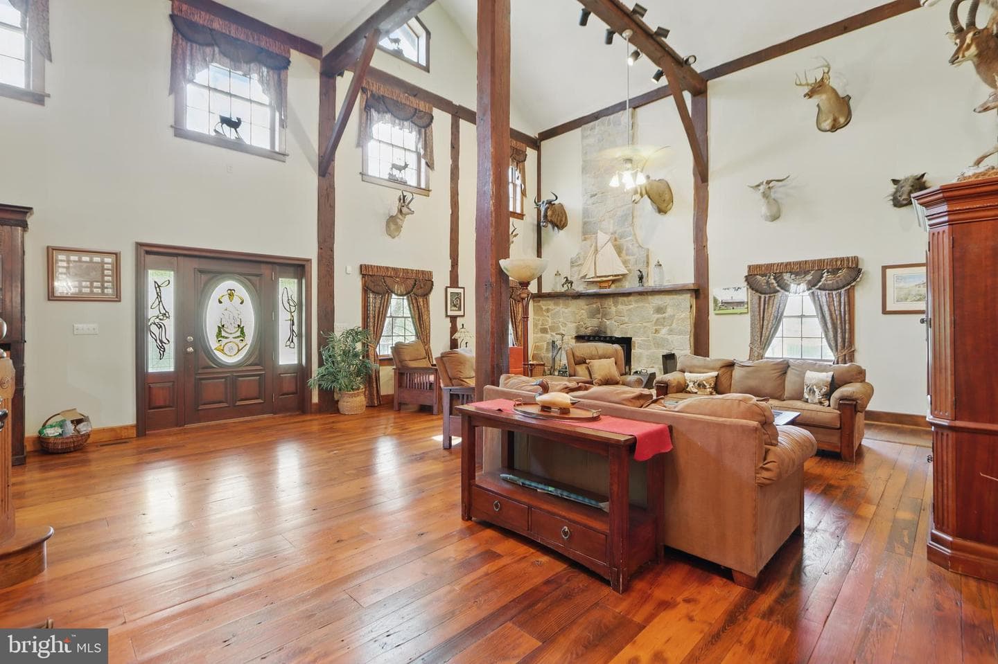1599 Nobles Mill Court photo 8