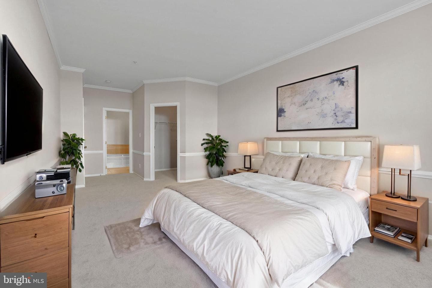 414 Granville Court photo 13